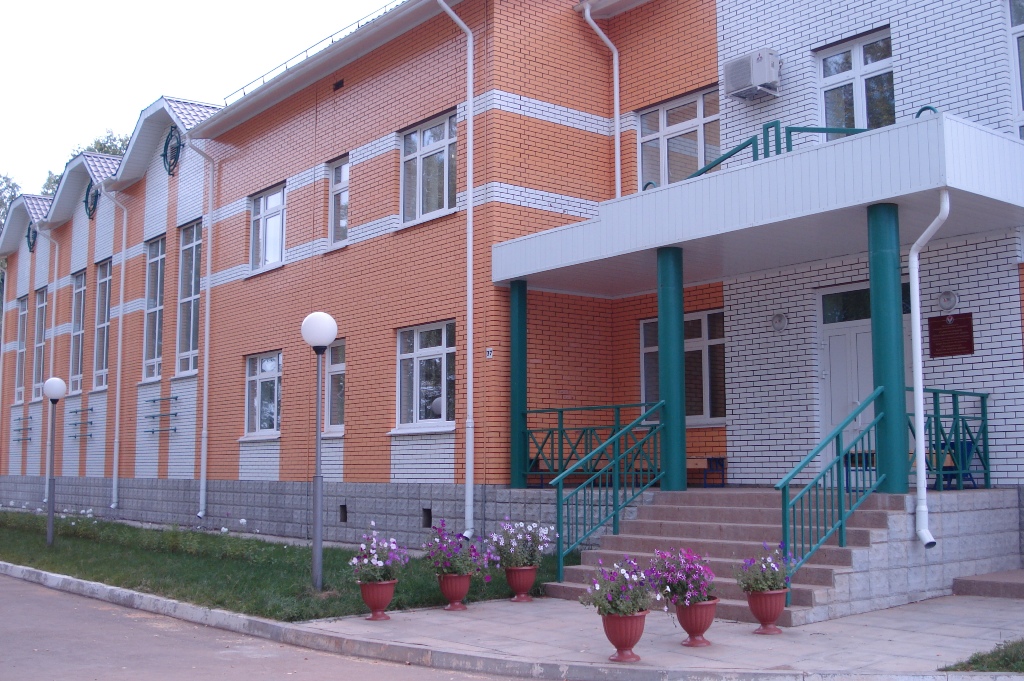 Здание школы с 2010 г.